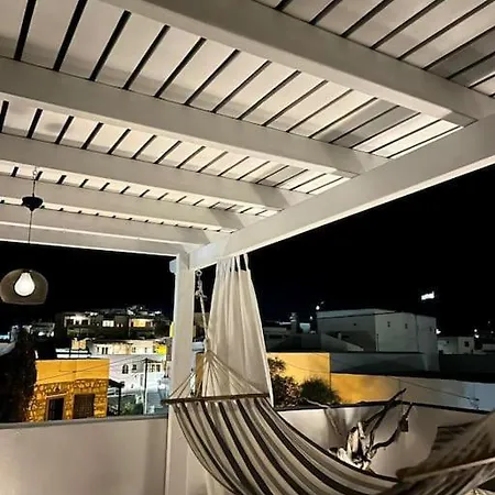 Faro Del Mar * Naxos City